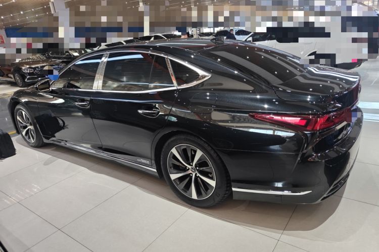 Used Lexus LS 2021 500h Excellence Edition
