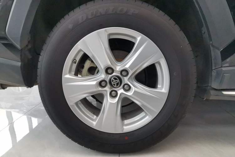 Used Toyota RAV4 2020 2.0L CVT Two-Wheel Drive Urban Edition
