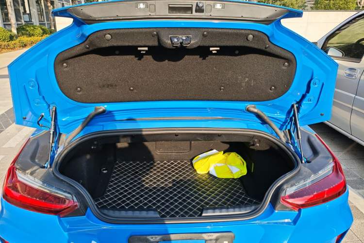 Used BMW Z4 2019 sDrive 25i M Sport Night Edition package
