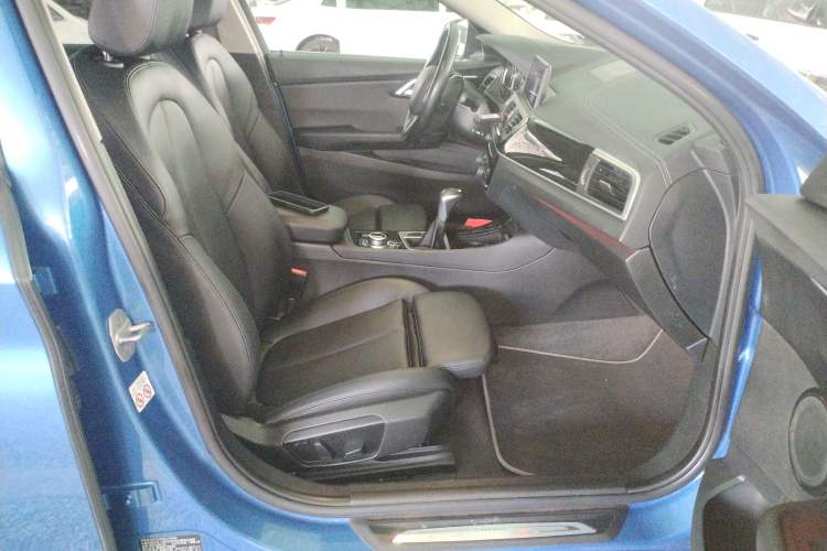 Used BMW 1 Series 2017 118i Design Package Model