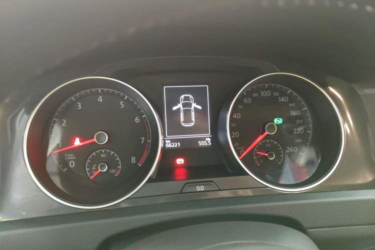 Used Volkswagen Golf 2017 230TSI Automatic Luxury Million-Vehicle Commemorative Edition