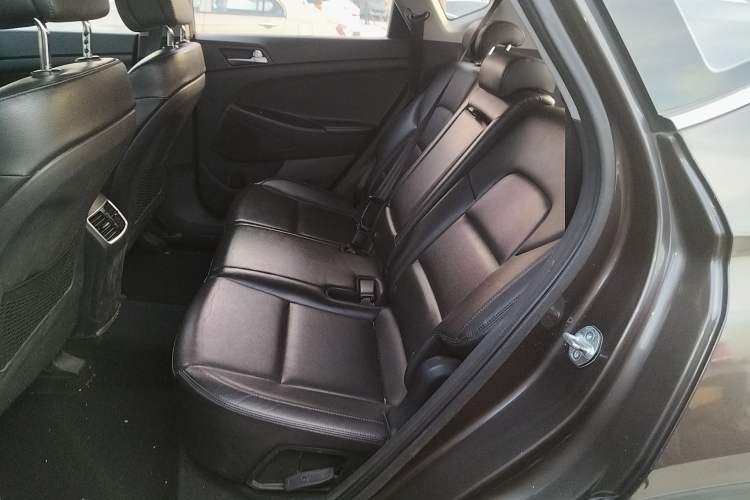 Used Hyundai Tucson 2015 1.6T Dual-Clutch Two-Wheel-Drive Smart Model