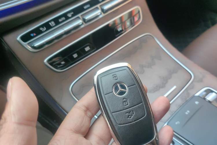 Used Mercedes-Benz E-Class 2021 Facelift E 300 L Stylish Edition