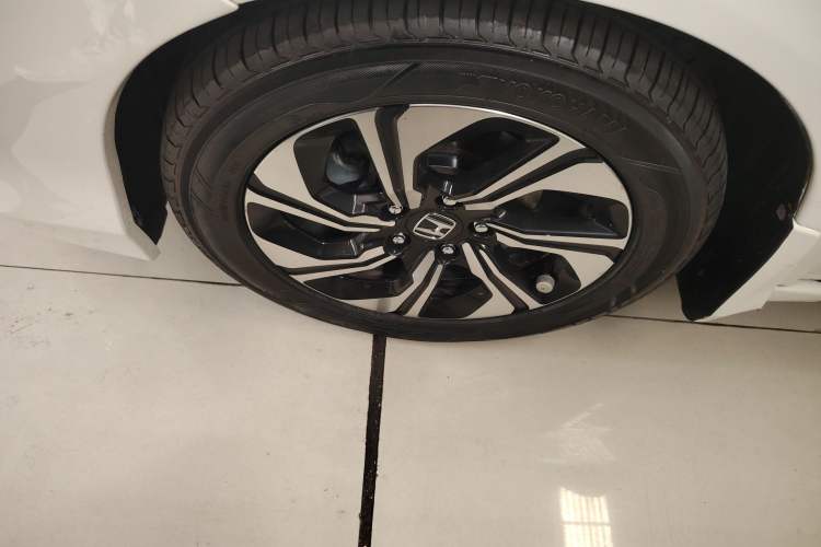 Used Honda Crider 2016 1.8L CVT Luxury Edition
