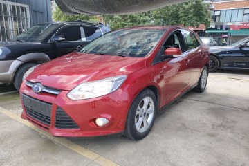 Used Ford Focus 2012 Sedan 1.6L Automatic Fashion Edition