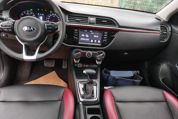 Used Kia KX Cross 2017 1.4L AT GLS