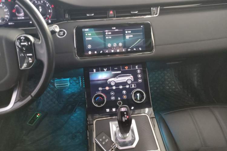 Used Land Rover Range Rover Evoque 2020 249 PS R-DYNAMIC SE Sport Technology Edition
