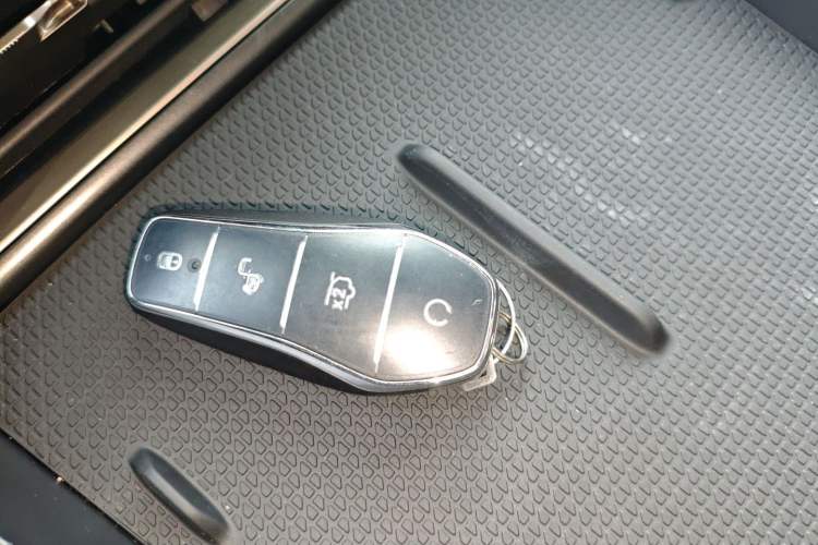 Used BYD Qin L 2024 DM-i 80KM Leading Model
