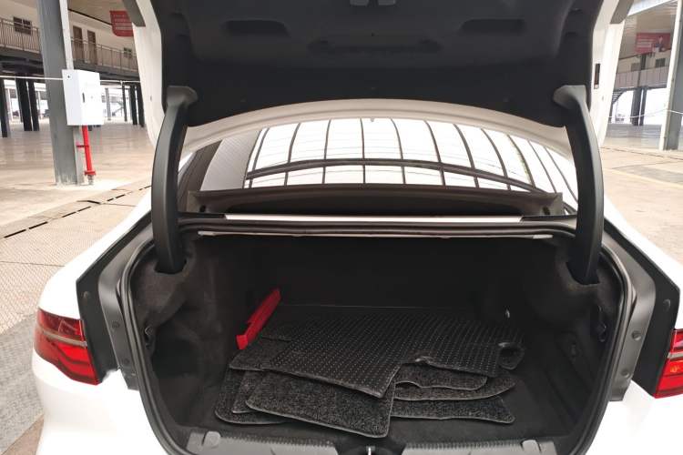 Used Jaguar XEL 2020 2.0T 200 PS R-DYNAMIC S Advanced Sport Edition