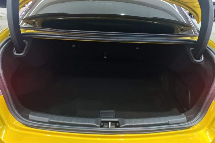 Used Lynk & Co 03 2020 03+ 2.0TD Automatic Wind-Chasing Edition
