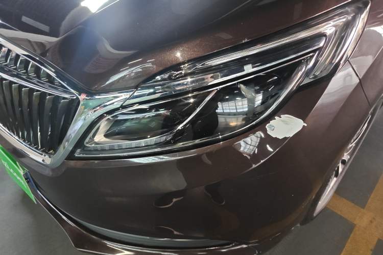 Used Buick GL8 2017 ES 28T Luxury Model China V Standard
