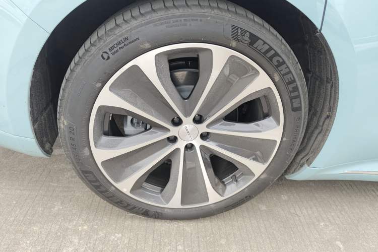 Used Hima Luxeed S7 2024 Max Rear-Drive Long-Range Intelligent Driving Version