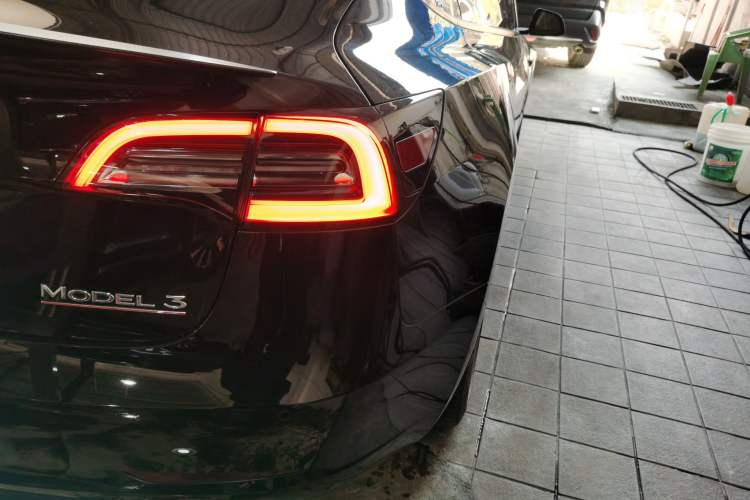 Used Tesla Model 3 2021 Performance High-Performance All-Wheel-Drive Version
