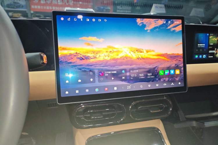 Used Leapmotor C01 2024 Range-Extended 316 Deluxe Edition
