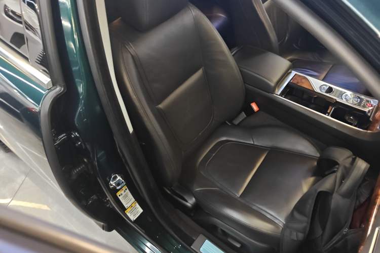 Used Jaguar XF 2015 XF 2.0T Luxury Edition
