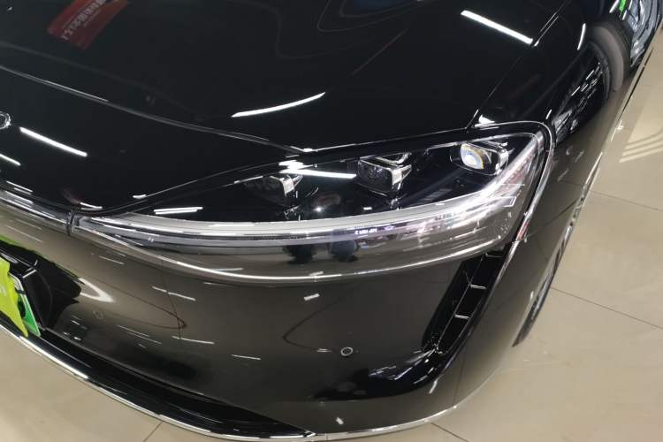 Used Hima Stelato S9 2024 All-Electric Max Rear-Drive Long-Range Version
