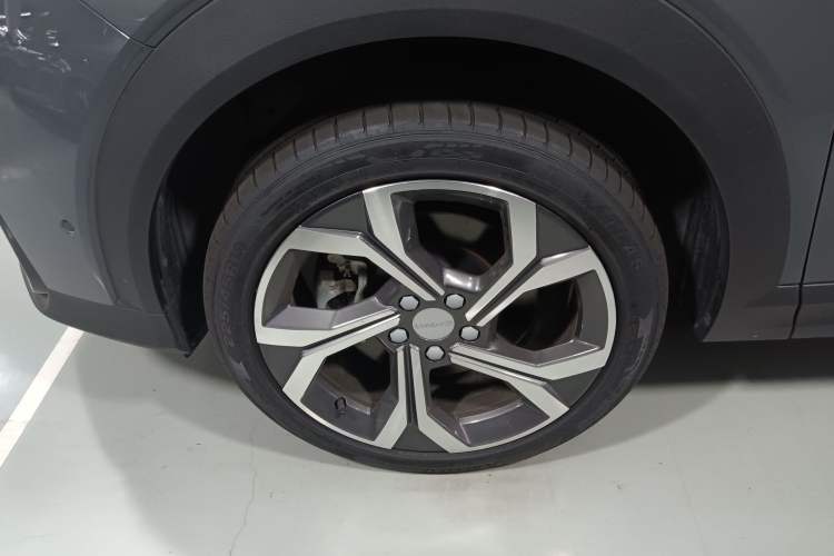 Used Lynk & Co 06 2023 Remix 1.5T Dynamic Halo
