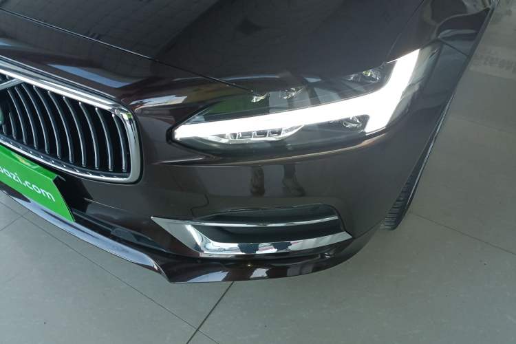 Used Volvo S90 2020 T5 Zhiyi Luxury Edition