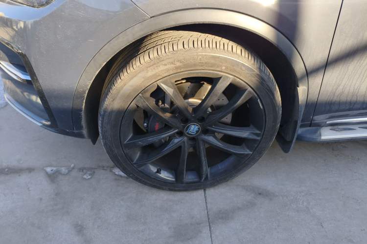 Used BYD Tang New Energy 2021 DM 2.0T Four-Wheel Drive High-Performance Flagship Model