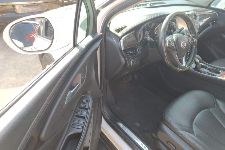 Used Buick Envision 2018 20T Two-Wheel-Drive Elite Model
