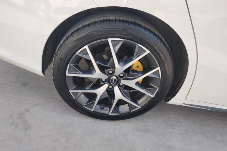 Used GAC Trumpchi EMPOW 2021 270T DCT J15 Version
