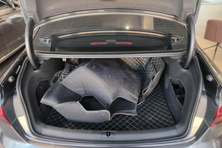 Used Audi A4L 2023 40 TFSI Luxury Dynamic Model