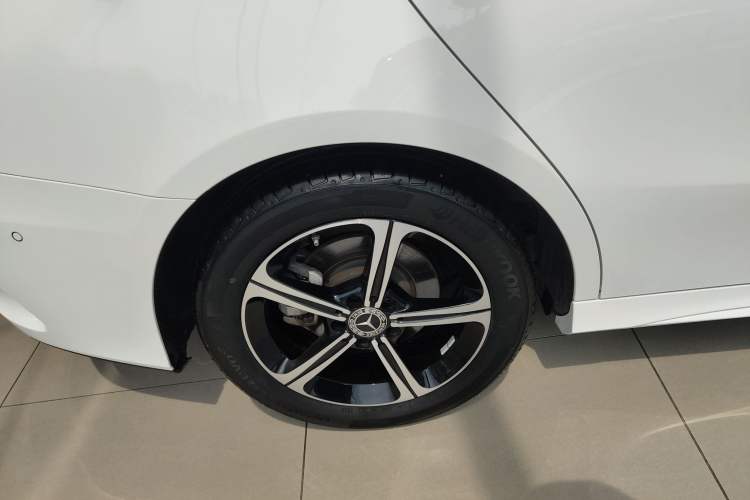 Used Mercedes-Benz A-Class 2023 A 200 L Fashion Model
