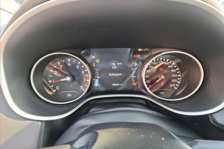 Used  Compass 2019 220T Automatic Family Edition
