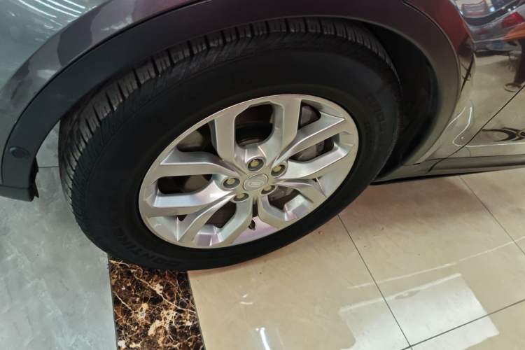 Used Land Rover Discovery 2018 3.0 SC V6 SE
