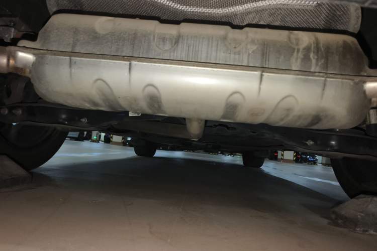 Used Volkswagen Tiguan L 2023 Restyled 330TSI Automatic Two-Wheel Drive R-Line Enhanced Comfort Version
