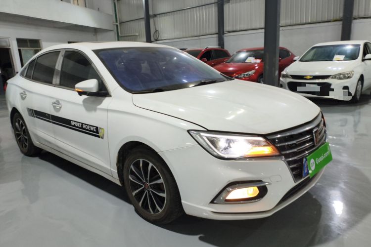 Used Roewe i5 2020 1.5L Automatic 4G Connect Luxury Flagship Edition

