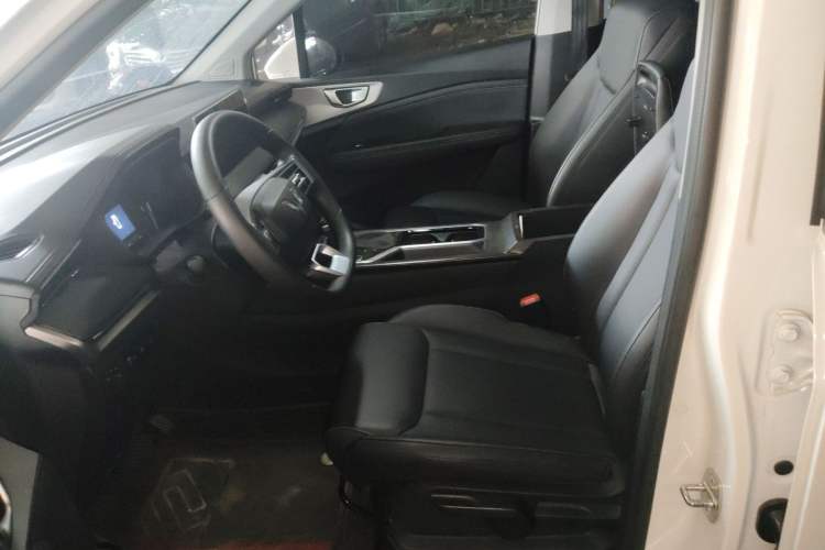 Used Wuling Jiachen 2022 1.5T CVT Smart Luxury Version
