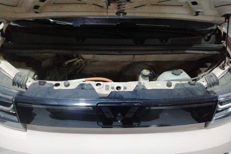 Used Wuling Hongguang MINIEV 2022 GAMEBOY 200km Gaming Edition with Lithium Iron Phosphate
