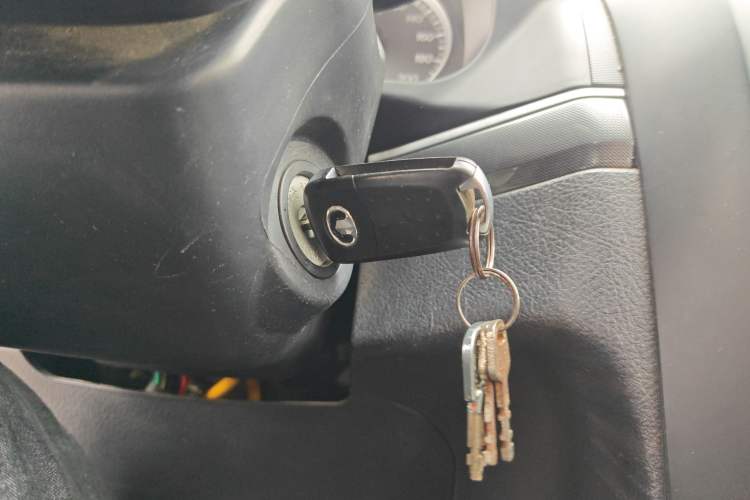 Used Haval H5 Classic 2013 Zhizun Edition 2.0L Manual Two-Wheel Drive Entry-Level Model