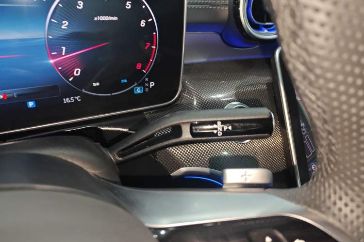 Used Mercedes-Benz C-Class 2024 Facelifted C-Class 260 L Night Edition Sports Version