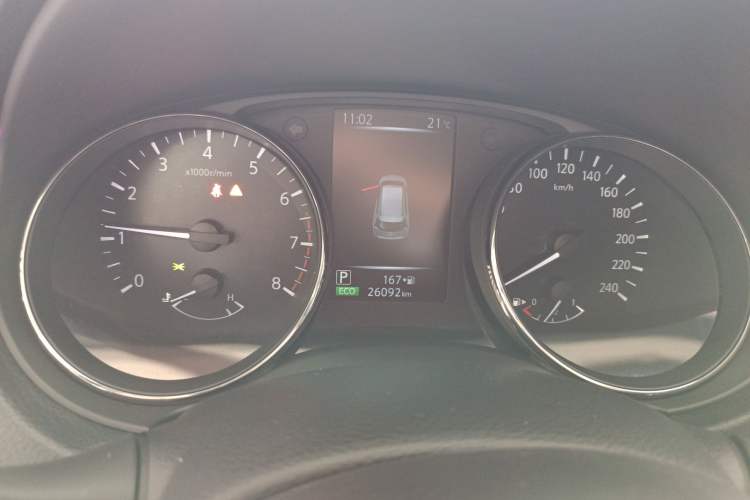 Used Nissan X-Trail 2023 Classic 2.0L Two-Wheel Drive Smart Connect Premium Edition
