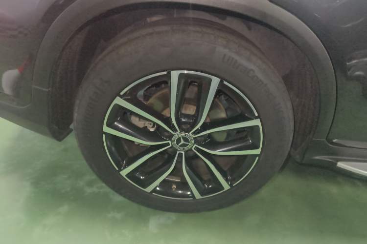 Used Mercedes-Benz GLC 2020 Facelift GLC 300 L 4MATIC Dynamic Edition