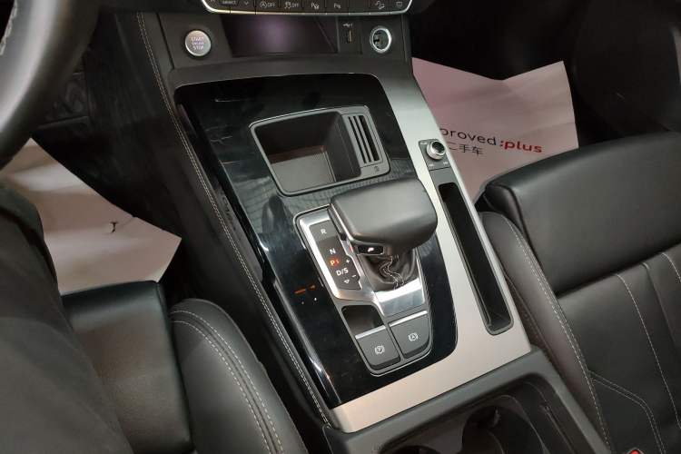 Used Audi Q5L Sportback 2021 40 TFSI Fashion Model
