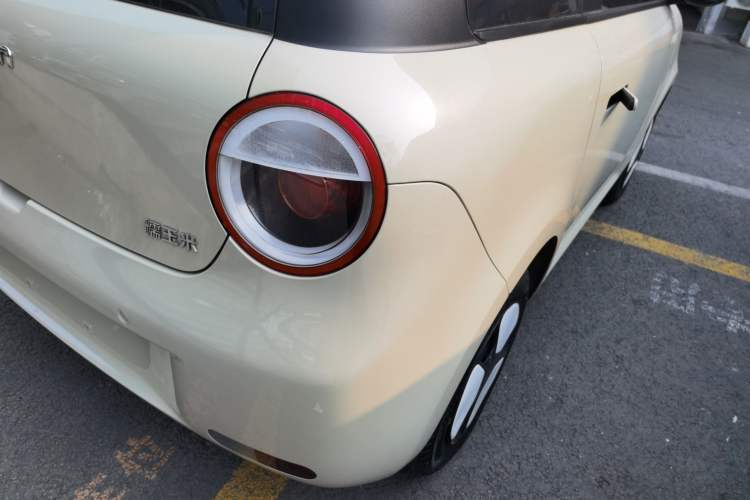 Used  Lumin 2022 301km Honey-Sweet Version
