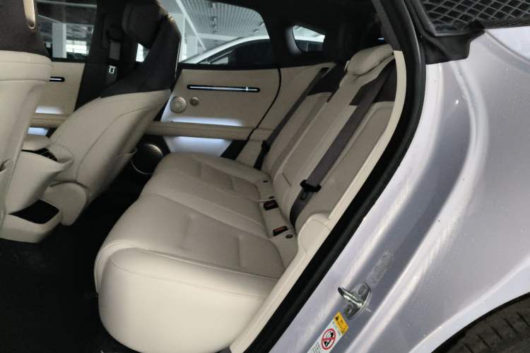 Used  06 2025 Pro Range-Extended Edition