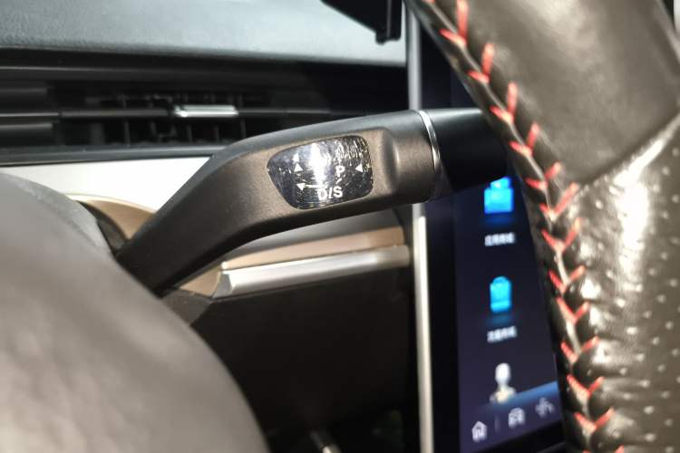 Used NETA V 2021 Standard Range Entertainment Version – Upgraded Model