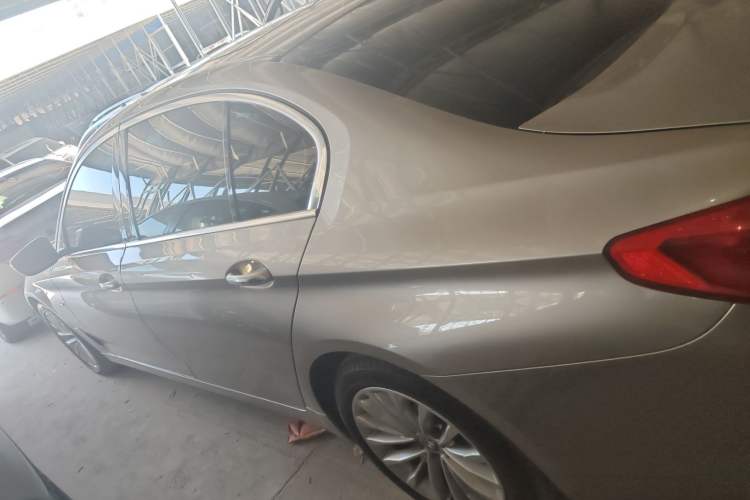 Used BMW 5 Series 2018 Revised Version 530Li Leading Edition Luxury Package
