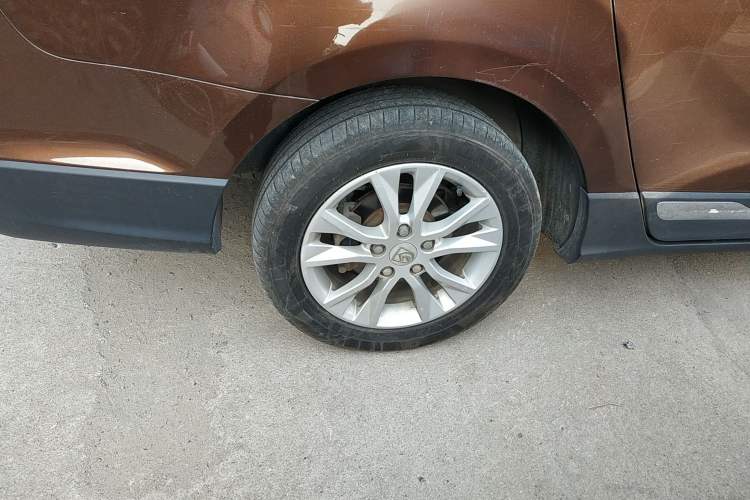 Used Baojun 730 2016 1.5T Manual Luxury Edition 7 Seats
