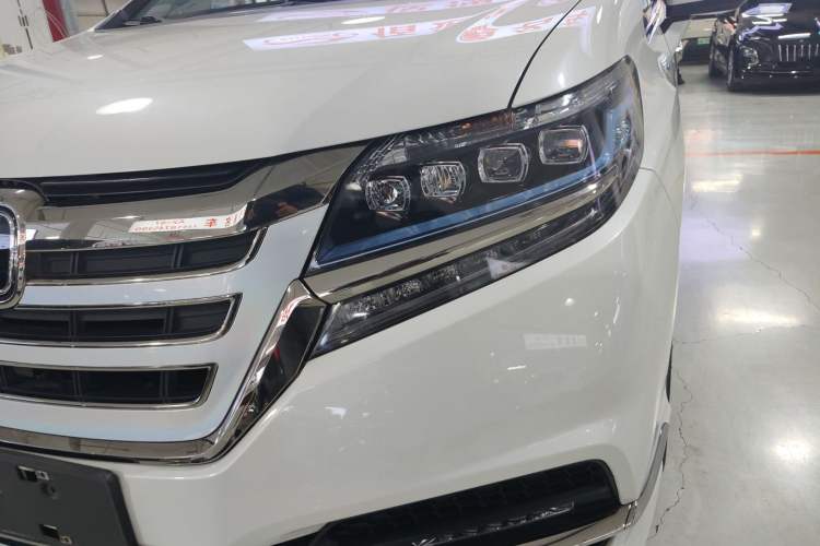 Used Honda Elysion 2019 2.0L Hybrid Luxury Edition
