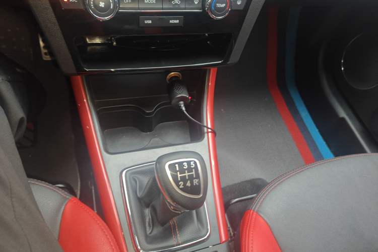 Used BAIC Senova X25 2015 1.5L Manual Elite Model
