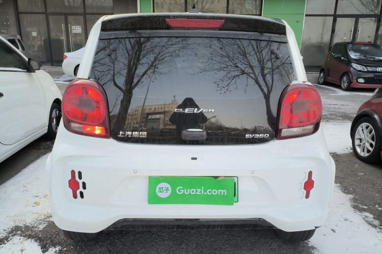 Used Roewe Clever 2021 302 km New Four-Seater Super-Efficient Version
