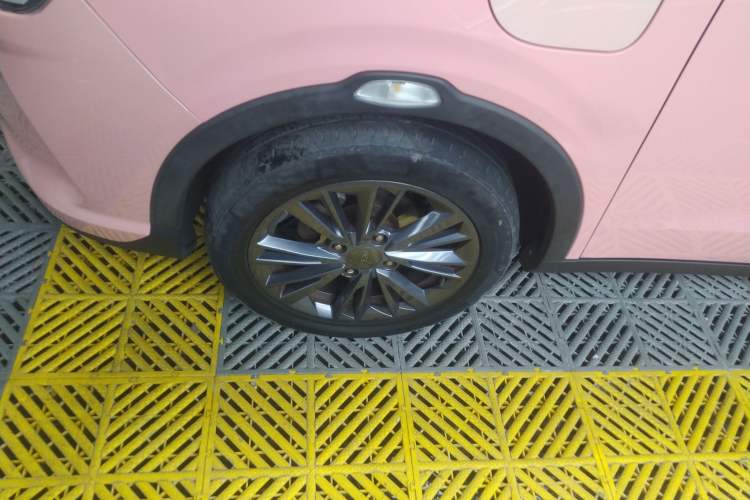 Used NETA V 2022 Chao 400 Lite Pink Custom Edition
