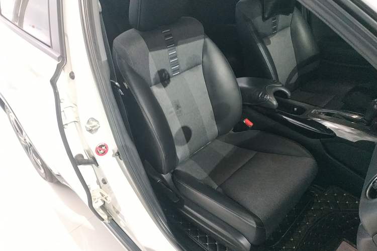 Used Honda XR-V 2019 220TURBO CVT Luxury Edition China VI Emission Standard