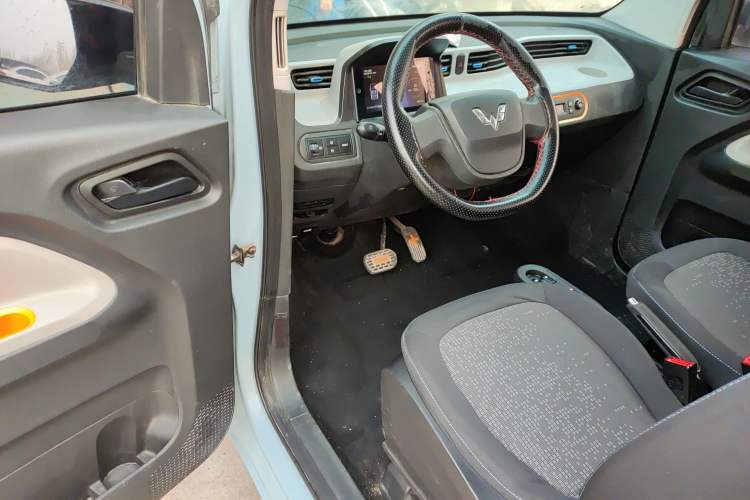 Used Wuling Hongguang MINIEV 2020 Freedom Version Lithium Iron Phosphate