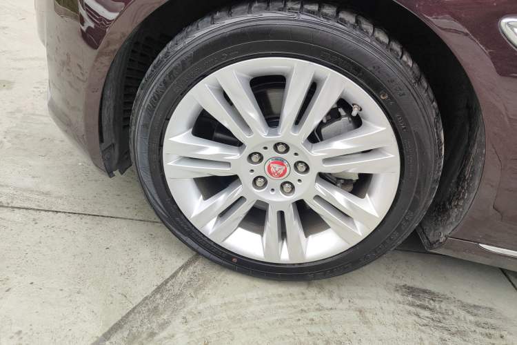 Used Jaguar XFL 2018 XFL 2.0T 250 PS Luxury Edition
